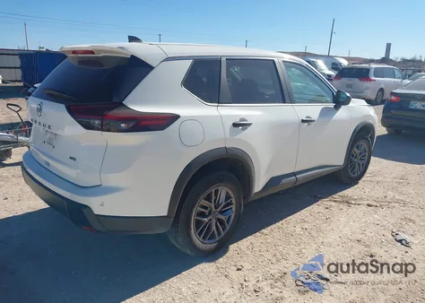 2024 Nissan Rogue S Intelligent Awd z USA, uszkodzony, nr VIN 5N1BT3ABXRC685780